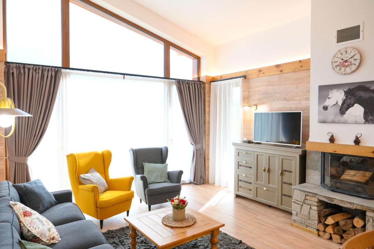 Villa Letizia Near The Pirin Golf Resort Banszko Kültér fotó