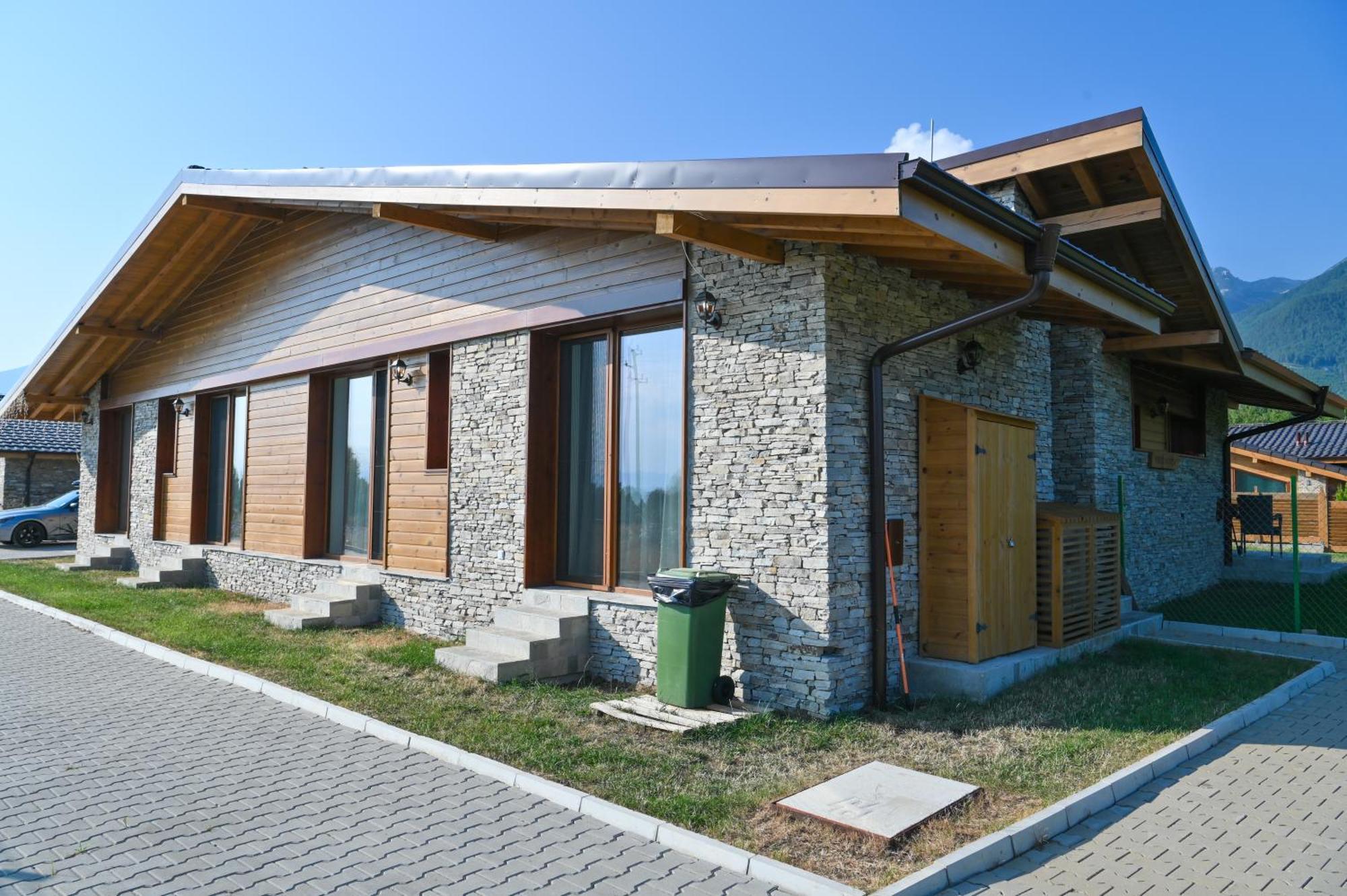 Villa Letizia Near The Pirin Golf Resort Banszko Kültér fotó